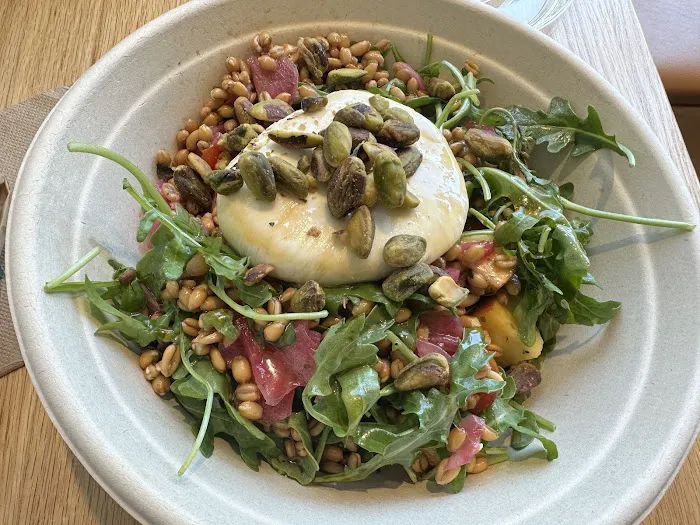 Chopt Creative Salad Co. Picture 7