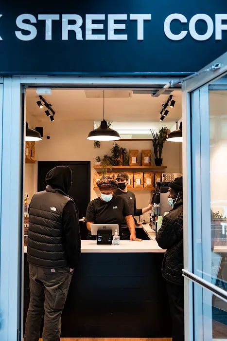 Blank Street Coffee Picture 6
