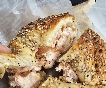 Tal Bagels