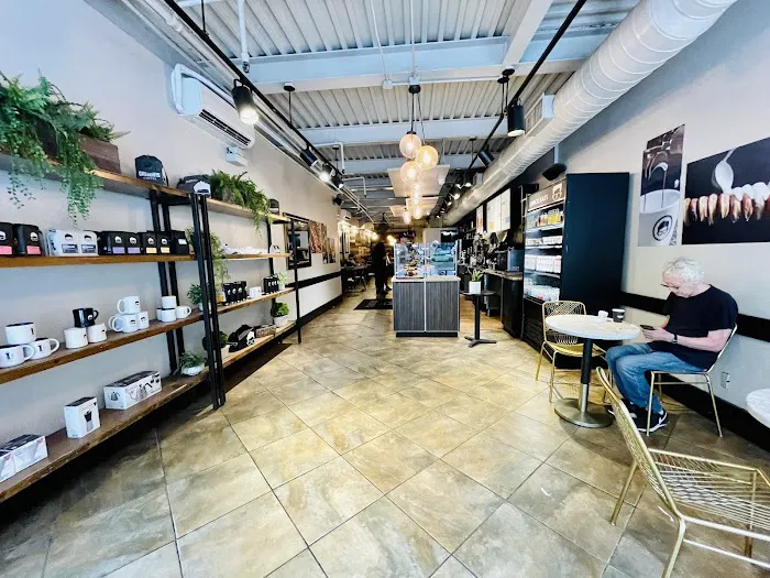 Gregorys Coffee Picture 4