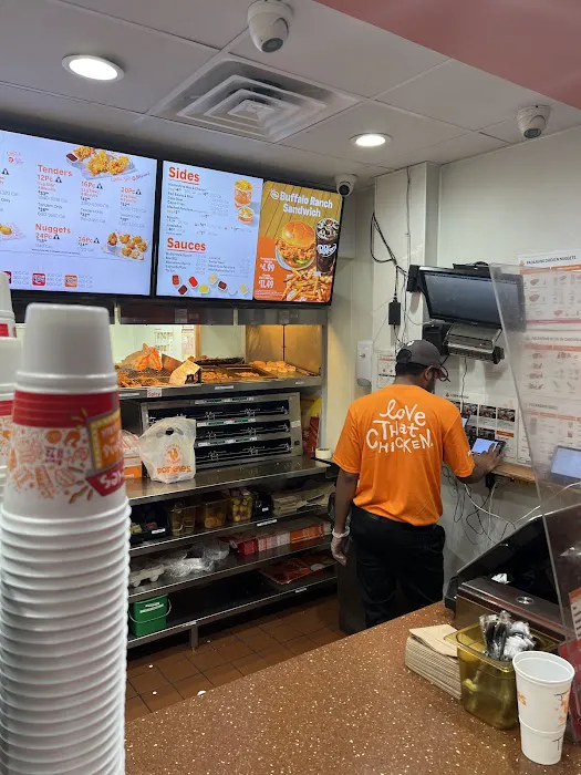 Popeyes Louisiana Kitchen Picture 8