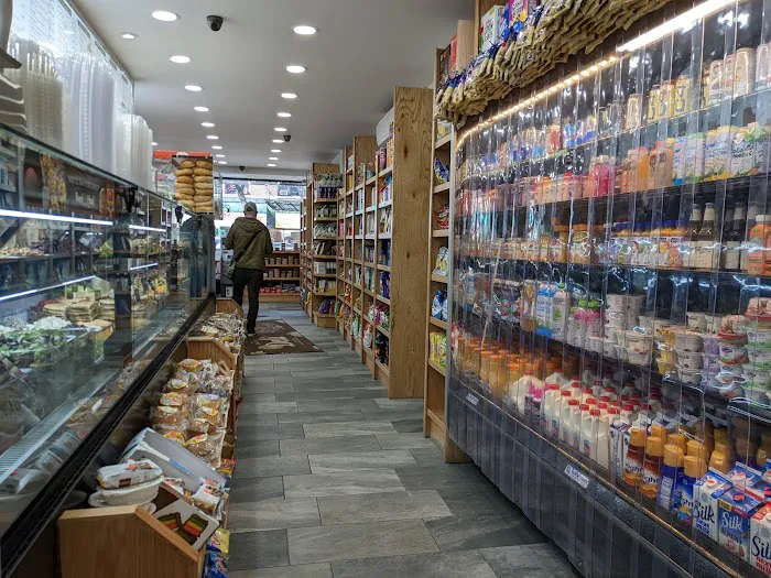 S&A Gourmet Deli Picture 7
