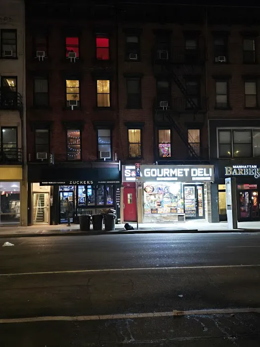 S&A Gourmet Deli Picture 5
