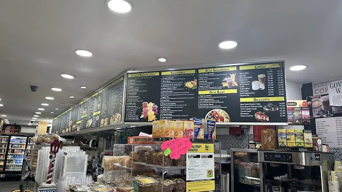 S&A Gourmet Deli Picture 10