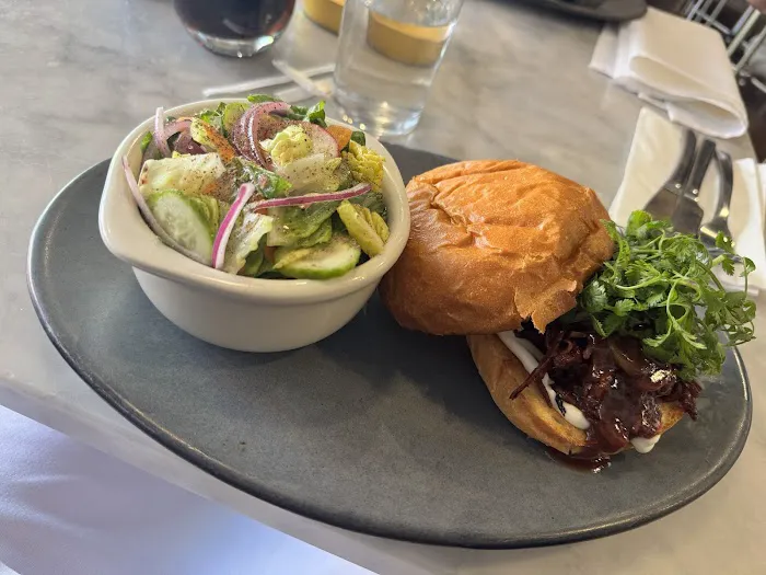 Willow Vegan Bistro Picture 7
