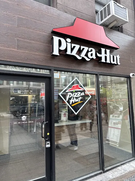 Pizza Hut Picture 5