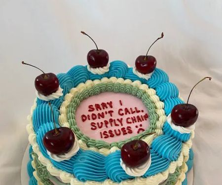 Screaming in Cakes