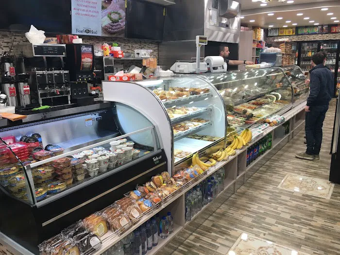 Empire Deli Picture 3