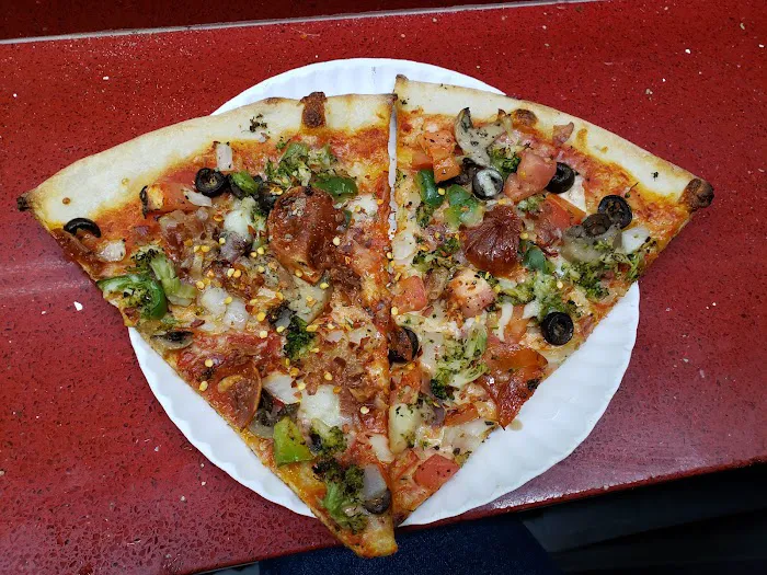 Pizza Gaga Picture 2