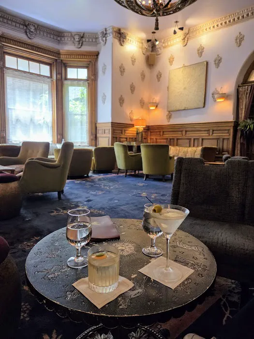 Lobby Bar at The Hotel Chelsea Picture 5