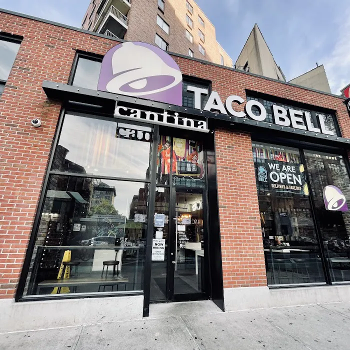Taco Bell Cantina Picture 9