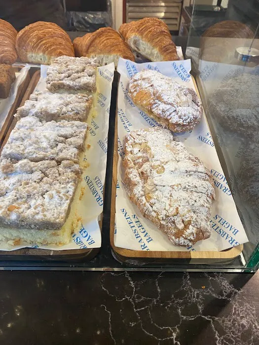 Grabstein’s Bagels Picture 8