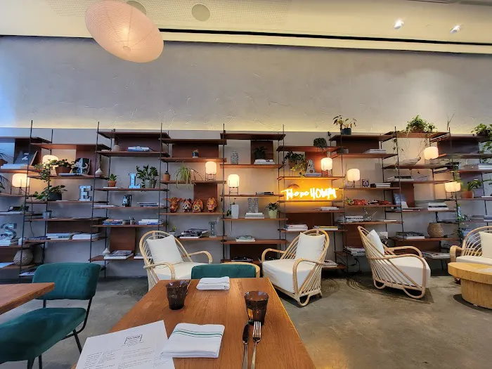 The Lobby Bar & Garden Picture 5