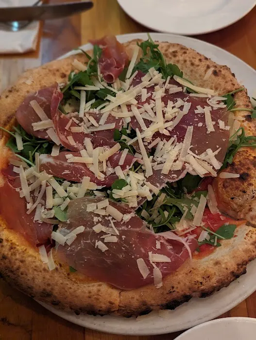 Ovest Pizzoteca Picture 3