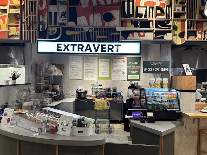 Extravert Picture 1