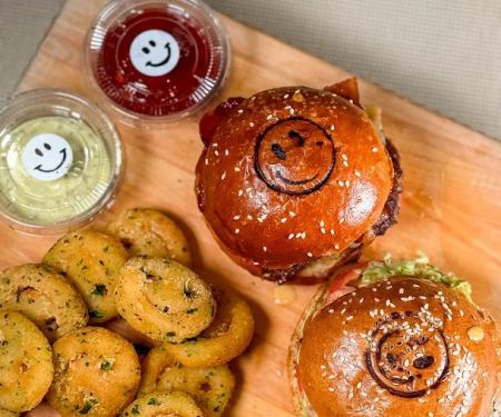 Smile Burger