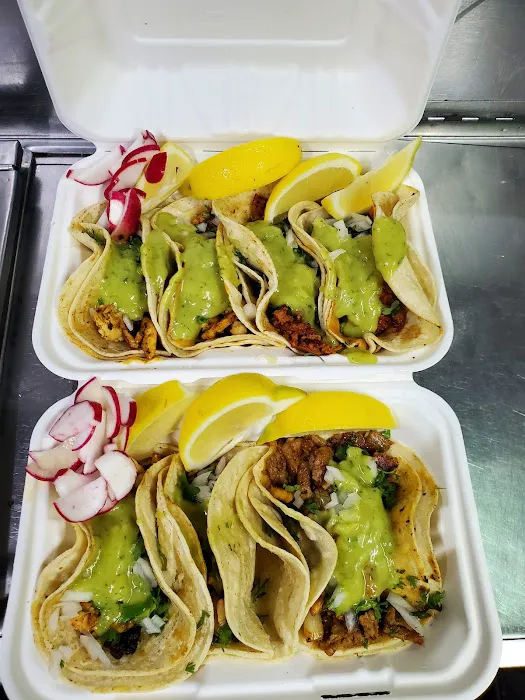 Tacos y quesadillas Oaxaca Picture 4