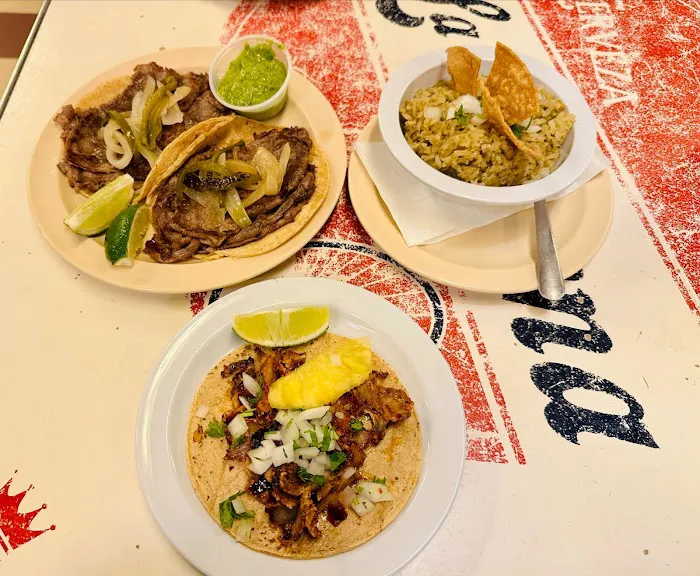 Tacombi Picture 3