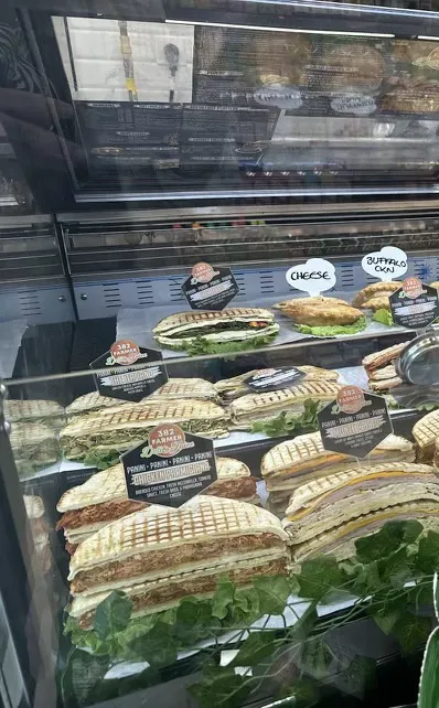 Green Castle Deli & Juice Bar Picture 8