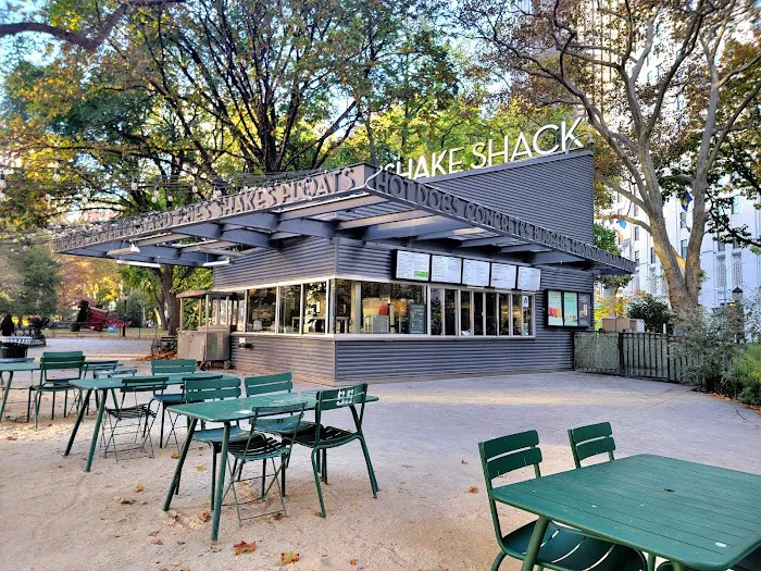 Shake Shack Madison Square Park Picture 3