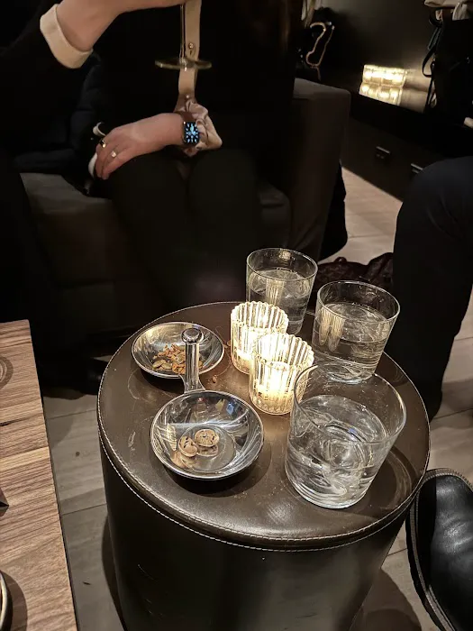 The Lobby Bar at The New York EDITION Picture 10