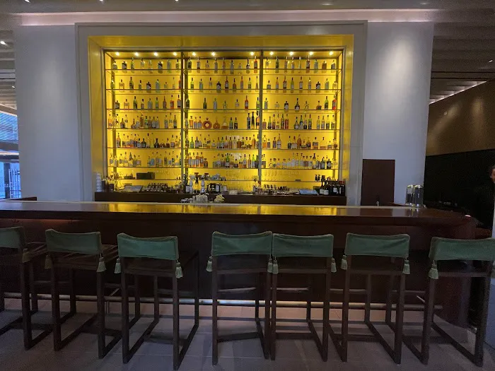 The Lobby Bar at The New York EDITION Picture 9