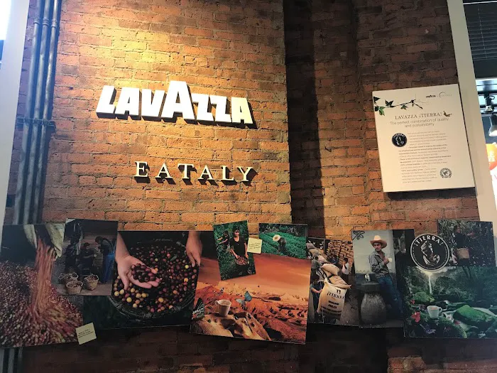 Caffè Lavazza. Picture 7