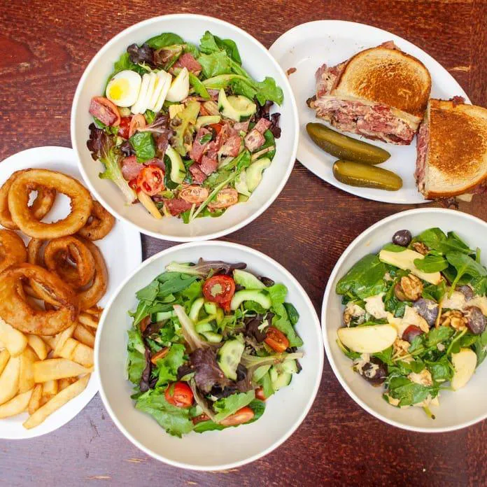 Eisenberg's Sandwich Shop Picture 4