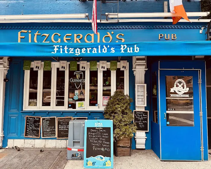 Fitzgerald's Pub Picture 4