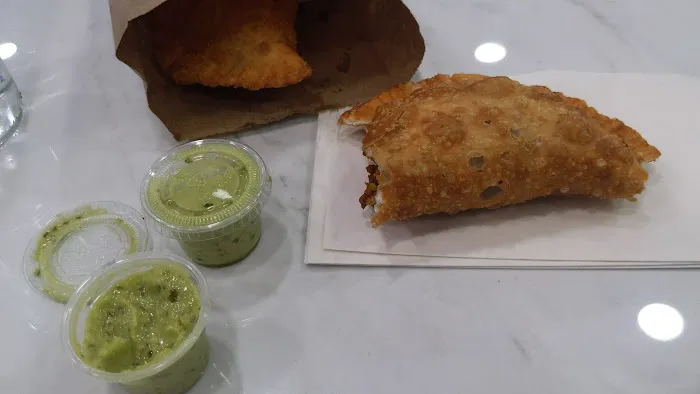 Que Rico Restaurant Picture 1