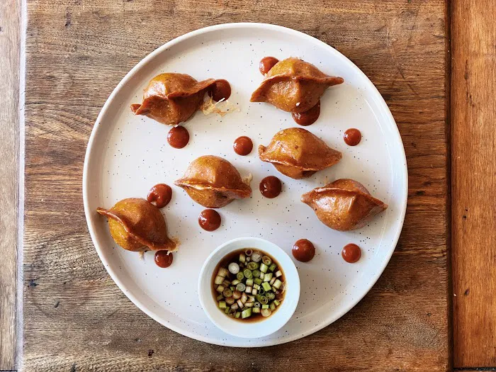City Dumpling Picture 1