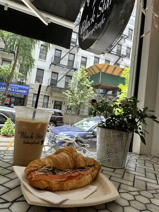 Black Star Bakery & Cafe Picture 4