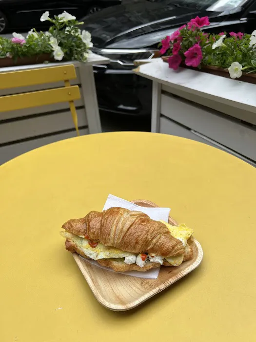Black Star Bakery & Cafe Picture 5
