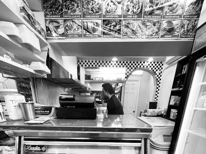 New York 27th St Lexington Deli & Grocery Picture 1