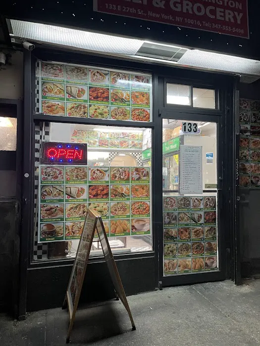 New York 27th St Lexington Deli & Grocery Picture 2