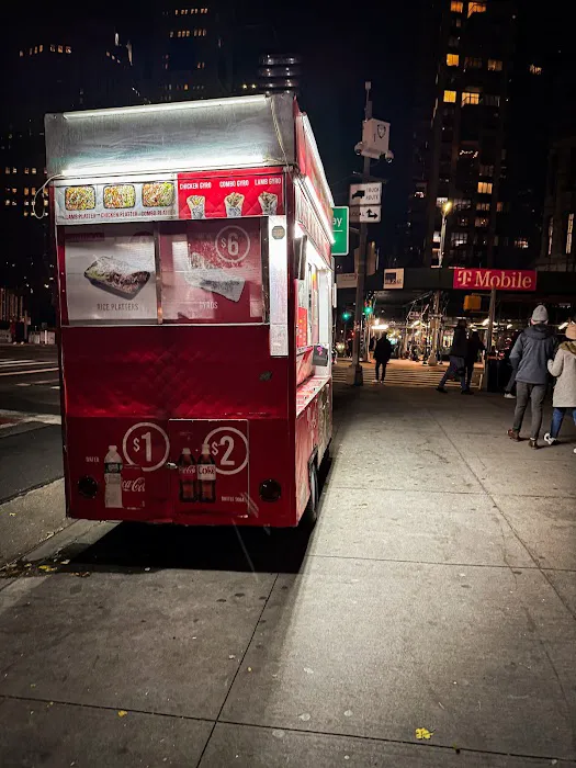 Pasha's Halal Food (cart) Picture 10