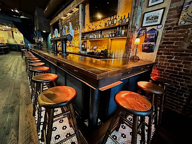 Turnmill Bar Picture 6
