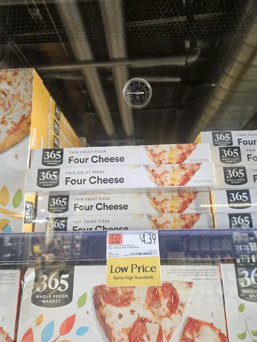 Whole Foods NoMad Pizza Picture 3