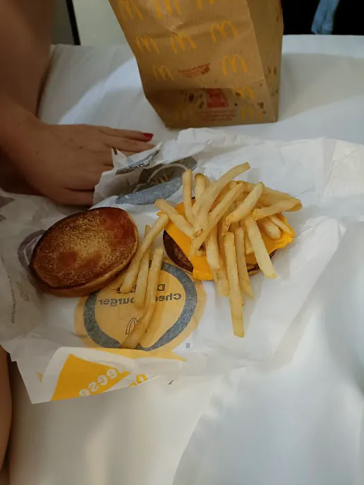 McDonald's Picture 6