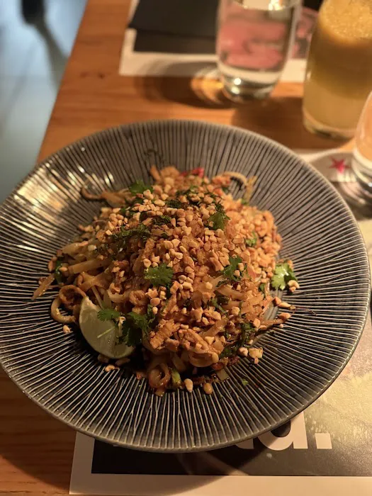 wagamama, nomad, new york Picture 9