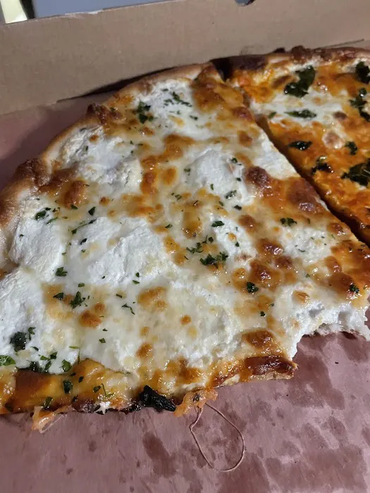 Rosa's Pizza Picture 3