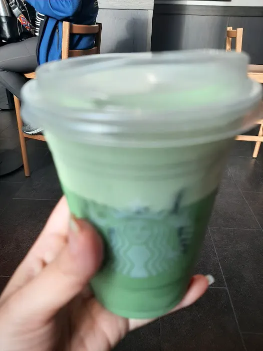 Starbucks Picture 6