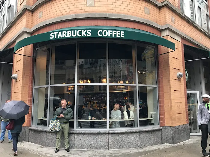 Starbucks Picture 8