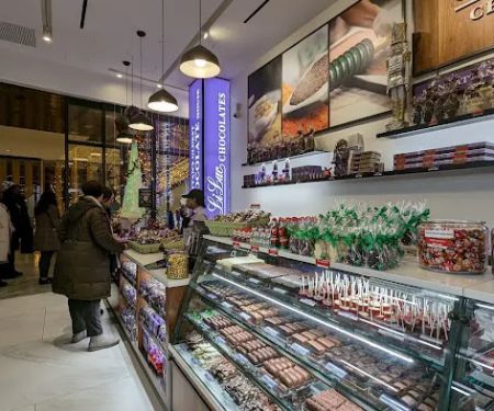 Li-Lac Chocolates (Hudson Yards)