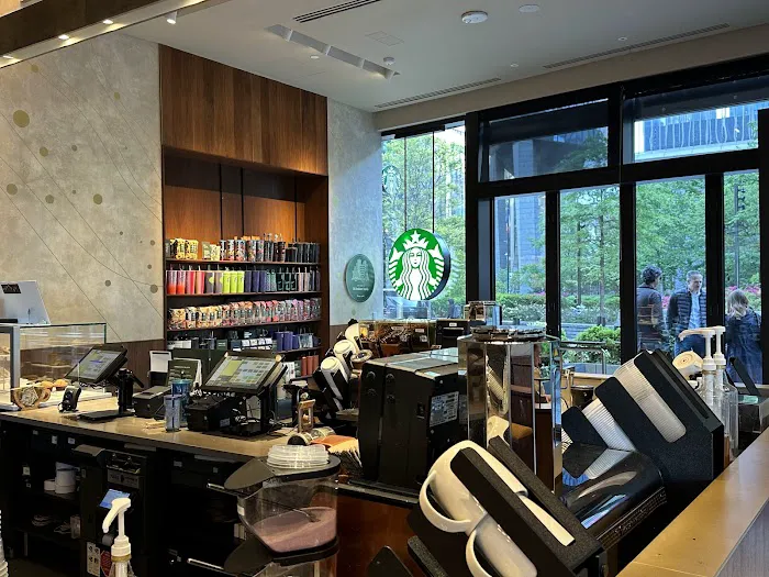 Starbucks Picture 6
