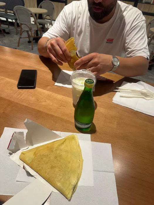 Vive La Crepe Picture 9