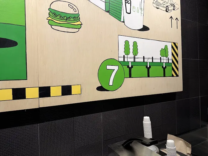 Shake Shack Hudson Yards Picture 2