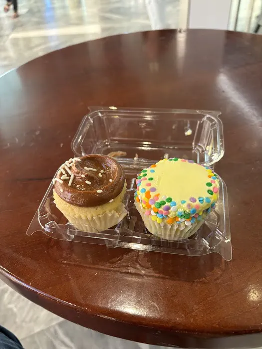 Magnolia Bakery Picture 7