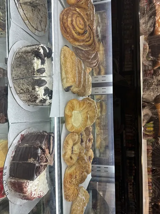 Farmers Deli Picture 7