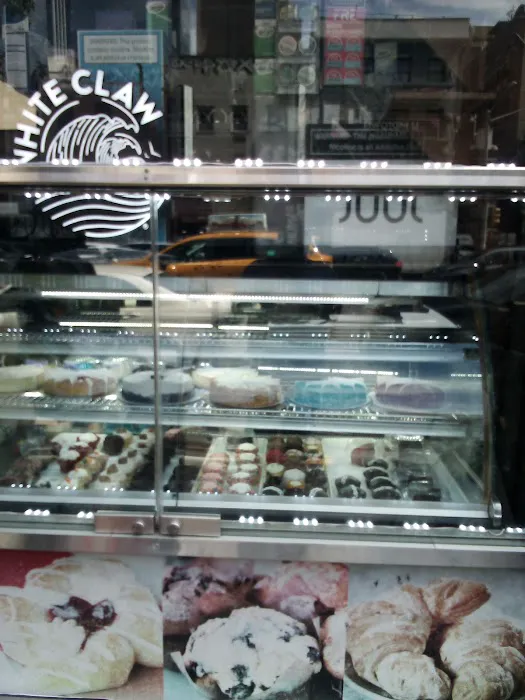 Gardenia Deli Picture 3